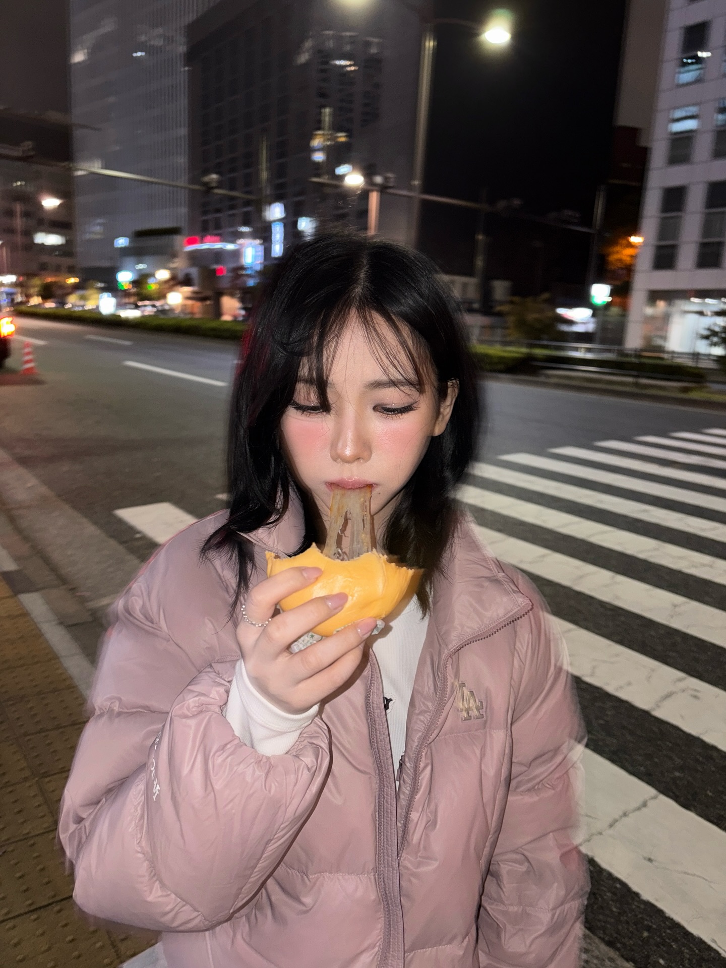 핑크색도-잘받는-오늘자-카리나-인스타.jpg-0-이미지