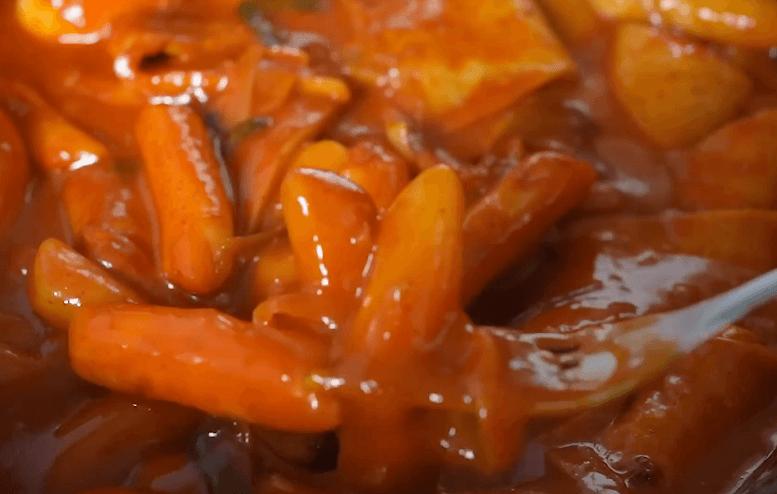 떡볶이는-이것저것-넣지말고-싼티나게-하라는-어머니...jpg-2-이미지