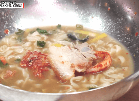 멸치국수라면+겉절이+보쌈-먹는-강호동-2-이미지
