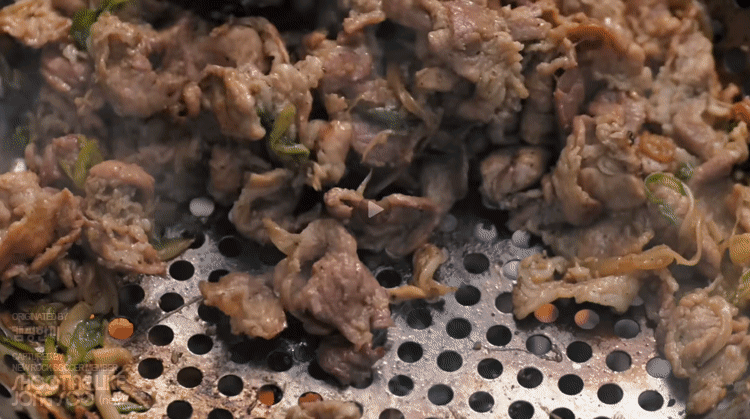 캠핑장-직화돼지불백-3-이미지