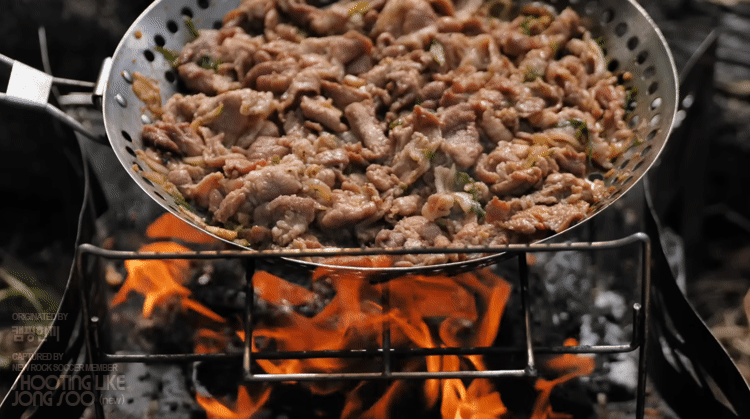 캠핑장-직화돼지불백-1-이미지