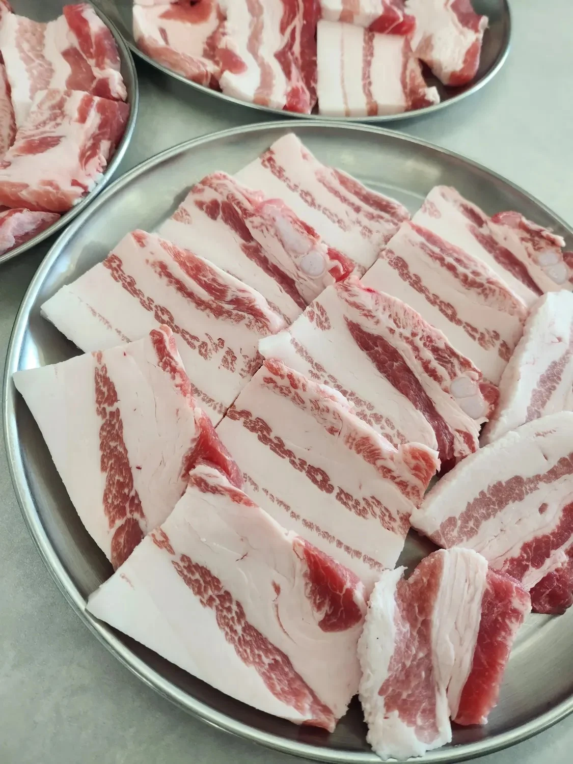 개쩌는-삼겹살-2-이미지