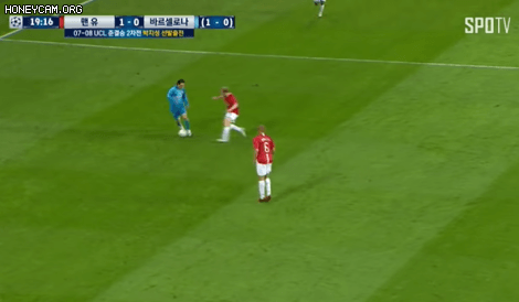 메시-2인자-시절.gif-1-이미지