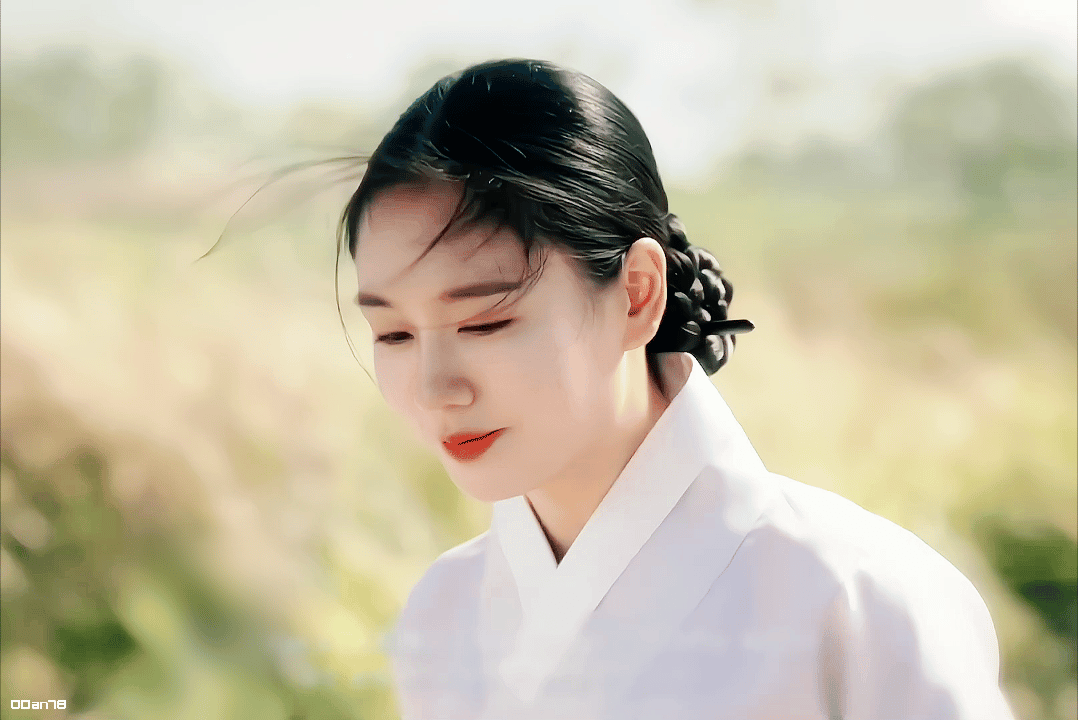 쪽머리-잘-어울리는-여배우들.gif-11-이미지