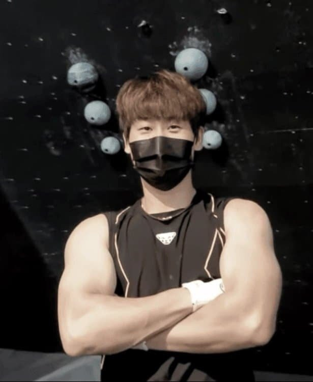 100억-유격수-예정인-박찬호의-벌크업-역사-2-이미지