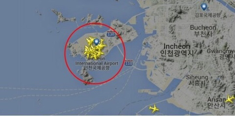 수능-듣기-평가-때마다-벌어지는-비행기-상황.jpg-1-이미지