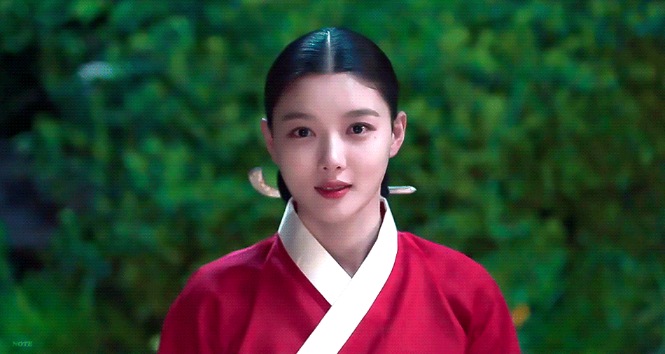 쪽머리-잘-어울리는-여배우들.gif-0-이미지