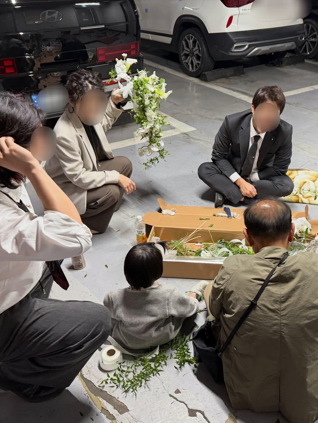 결혼식날-아빠가-만들어준-부케.jpg-7-이미지