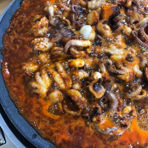 매운거-잘-먹는-사람도-매워하는-용두동-나정순할매쭈꾸미-6-이미지