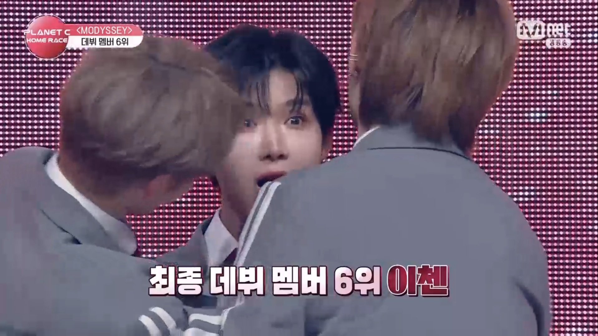 안중근-후손으로-서바6수했던-이첸-드디어-데뷔함-0-이미지