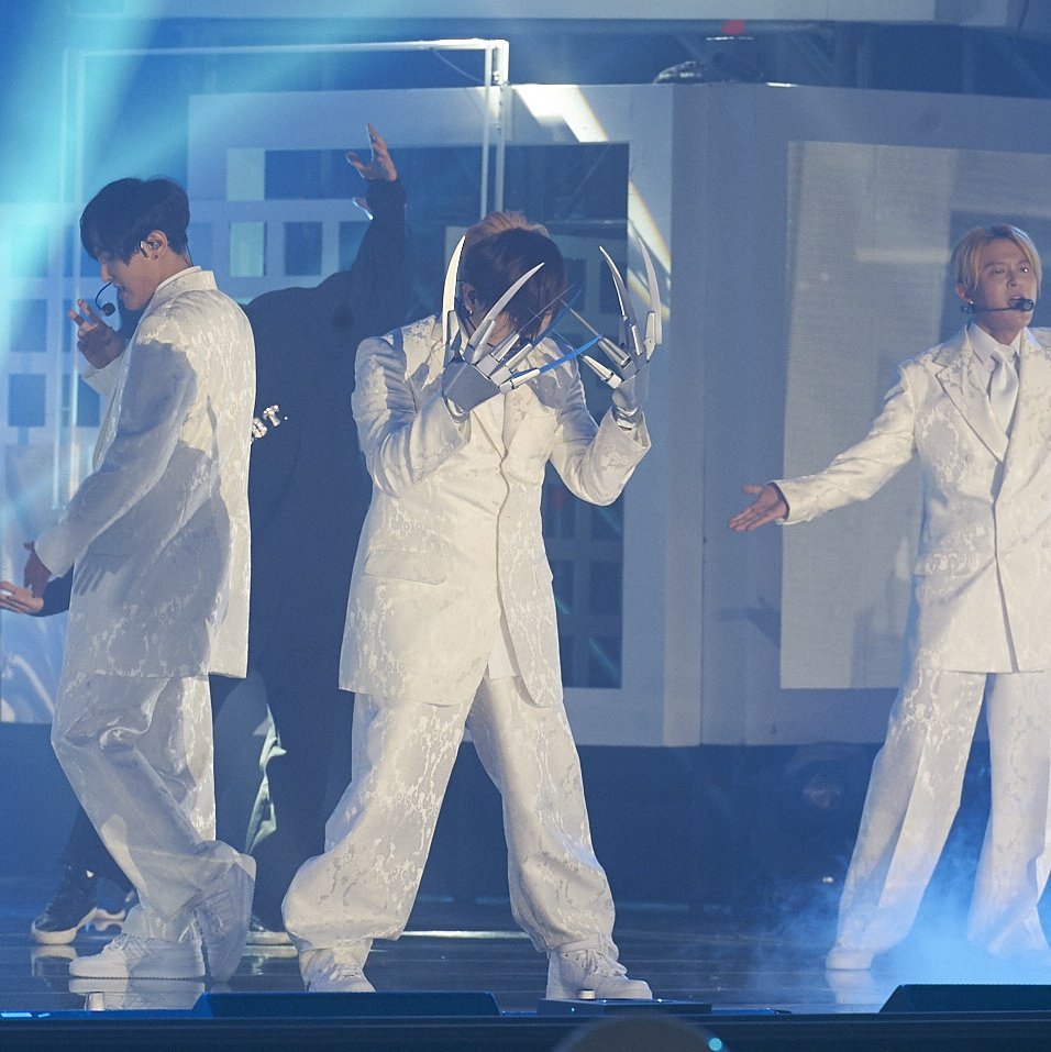 2025년에-등장한-문희준-가위손-ㄷㄷㄷ-2-이미지