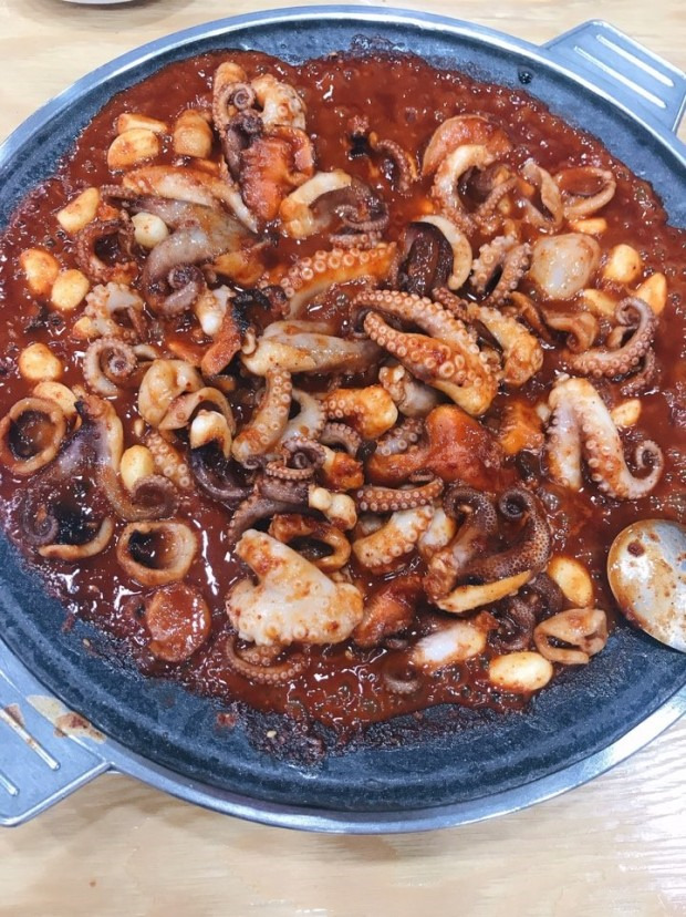 매운거-잘-먹는-사람도-매워하는-용두동-나정순할매쭈꾸미-7-이미지