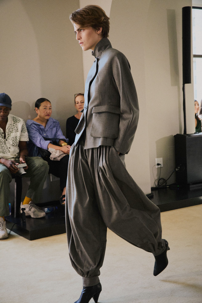 2026년-봄-패션계가-밀고있다는-트렌드-12-이미지