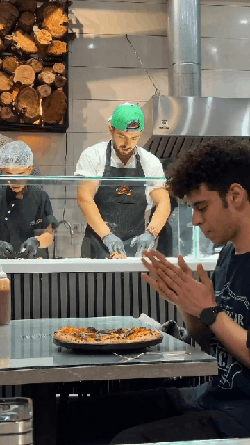 이탈리아에서-피자-먹는-법-배우기.gif-1-이미지