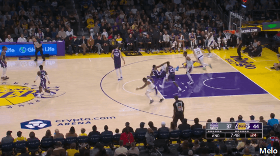 내일-모레-만-41살-르브론의-리버스-덩크-ㄷㄷㄷㄷㄷ.gif-0-이미지