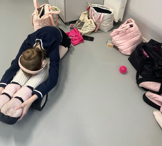 발레🩰💝-레그워머의-계절..😶‍🌫️-21-이미지