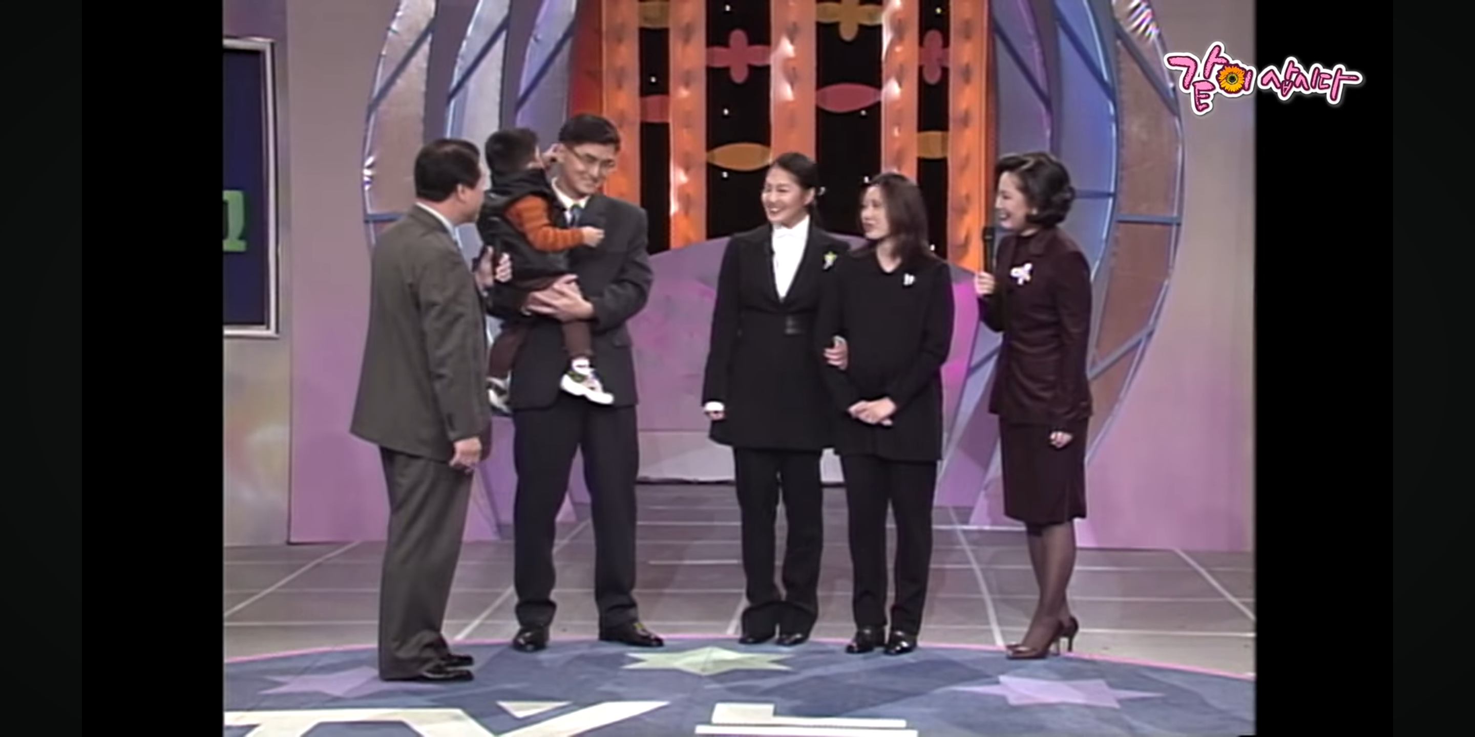 배우-황수정이-<TV는-사랑을-싣고>에서-찾은-첫사랑이-어느-아이돌-아빠래;;-18-이미지