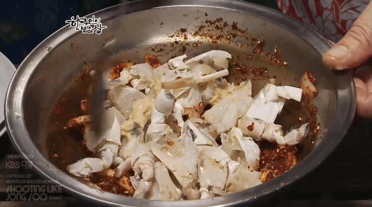 한국인의-밥상-:-꽃게무침-(목포편-中).gif-1-이미지