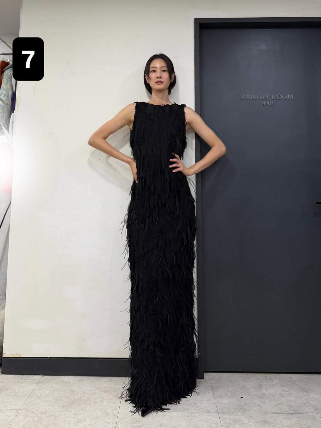 시상식-드레스-골라달라고-인스타-올린-모델-이현이.jpg-6-이미지