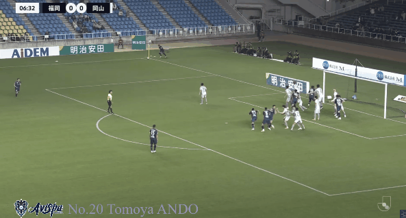 현재-일본에서-독특한-커리어로-주목받는-축구선수.gif-6-이미지