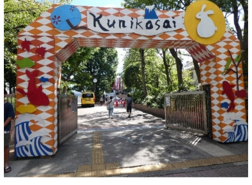 2D-매체에서-봤던-실제-일본-고등학교-축제-0-이미지