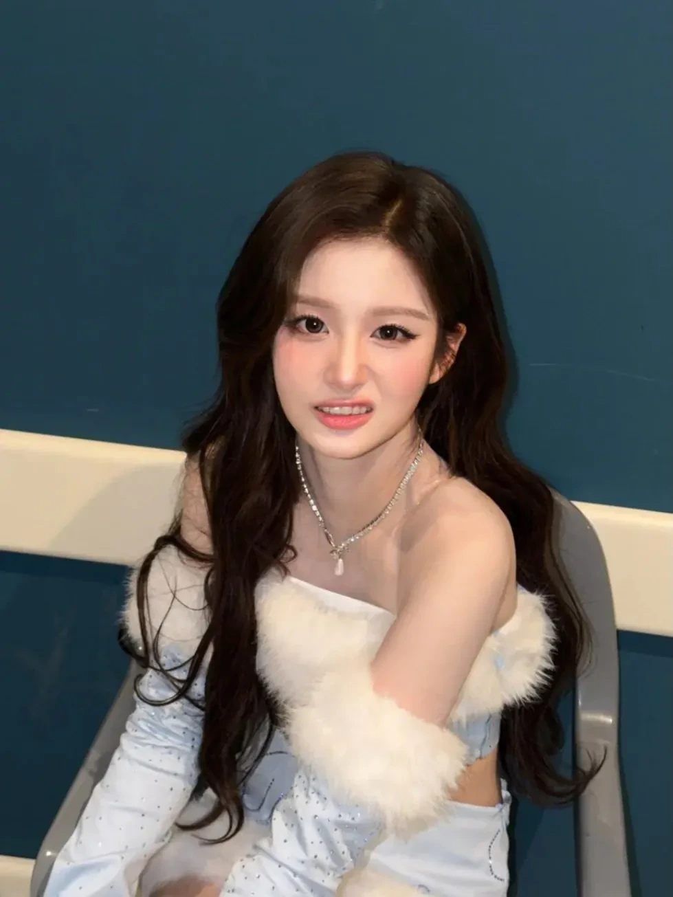 얼굴이-못생기게-나와서-고민했던-엔믹스-설윤.jpg-1-이미지