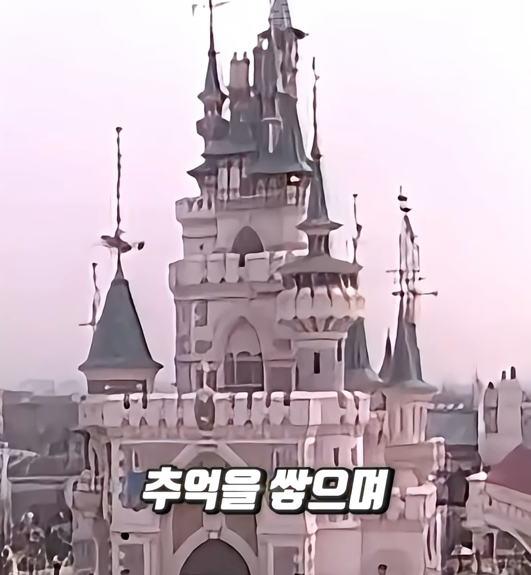 부모없는-3남매를-7년간-보살펴준-연예인-25-이미지