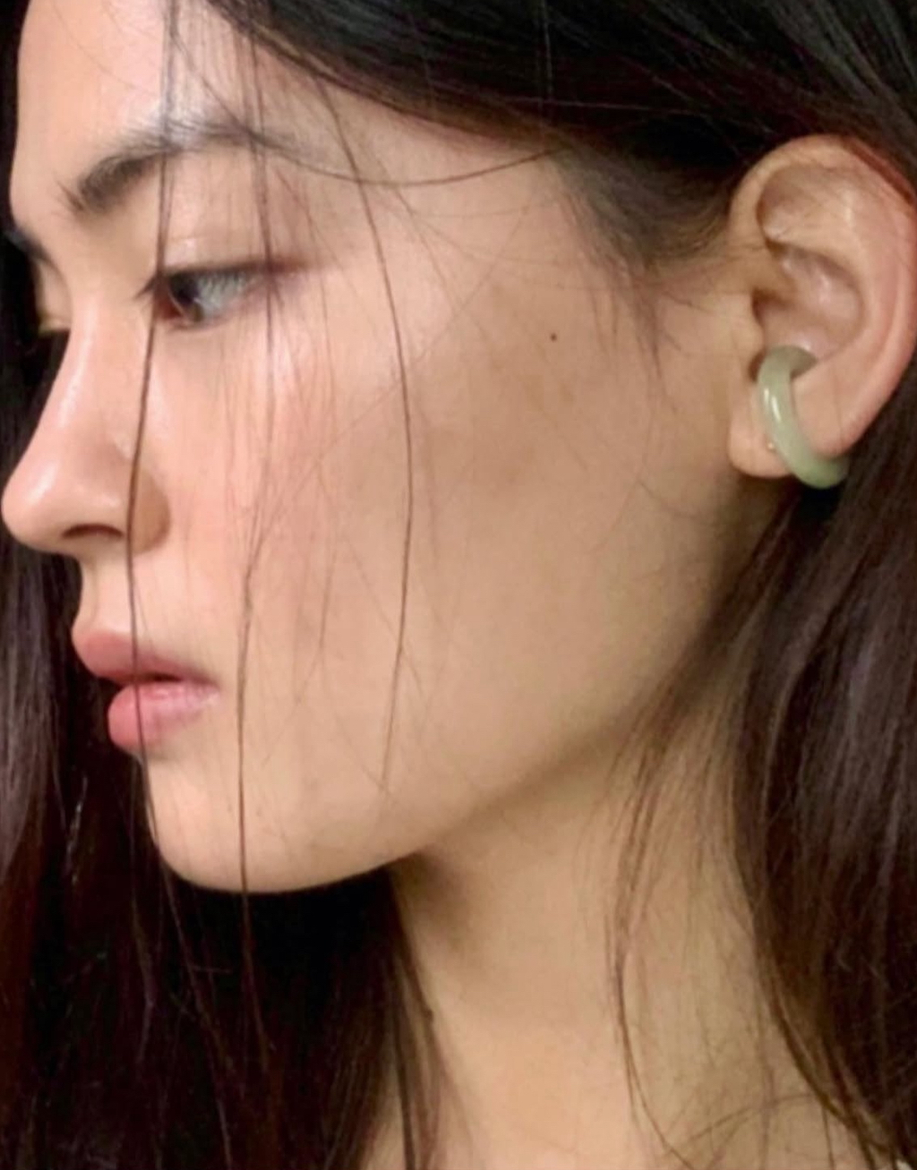 깨끗한-분위기가-있는-모델-황지민-2-이미지