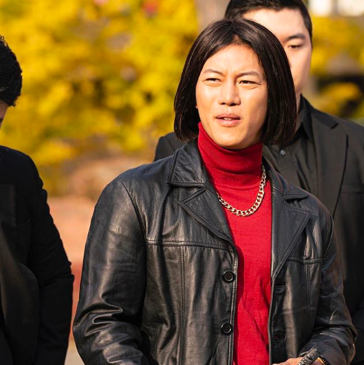 나왔다-하면-씬스틸러인-음문석….-1-이미지