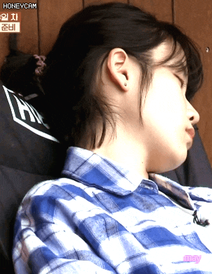 8년전-효리네-민박-속-아이유.gif-44-이미지