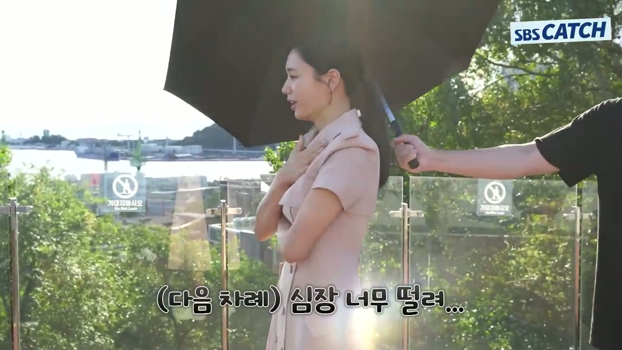 [키스는괜히해서]-의외로(?)-안은진과의-댄스장면에서-리드-다-하는-장기용.jpg-44-이미지