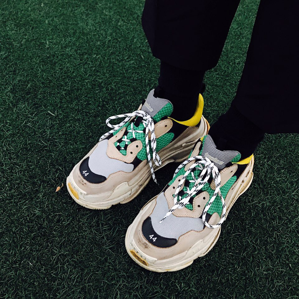 한때-없어서-못-팔았다는-운동화ㄷㄷㄷ-3-이미지