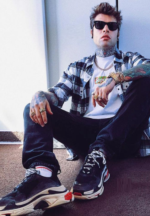 한때-없어서-못-팔았다는-운동화ㄷㄷㄷ-4-이미지