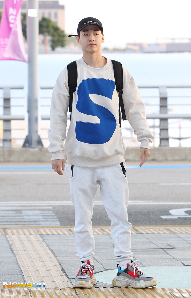 한때-없어서-못-팔았다는-운동화ㄷㄷㄷ-24-이미지