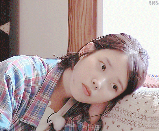 8년전-효리네-민박-속-아이유.gif-50-이미지