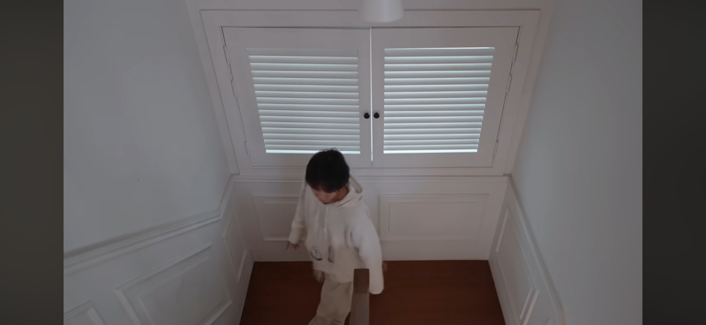 집-공개한-가수-던-‘내던내산-:-MY-HOME-TOUR’-22-이미지