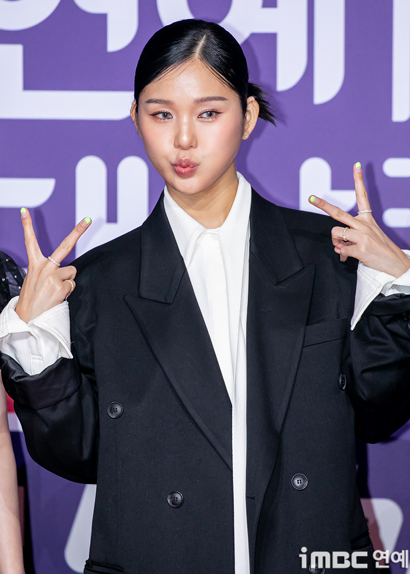 오마이걸-미미-SBS-연예대상-레드카펫-1-이미지