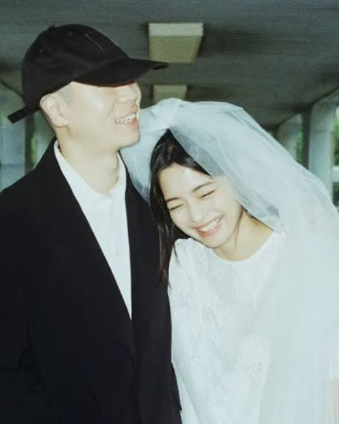 깨끗한-분위기가-있는-모델-황지민-12-이미지