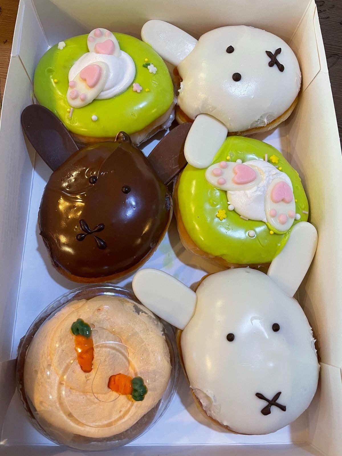 크리스피-도넛-미피-콜라보-반전-실물...-+++-작년-호랑이-도넛-3-이미지