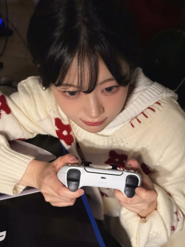 플스5프로-선물받은-QWER-0-이미지