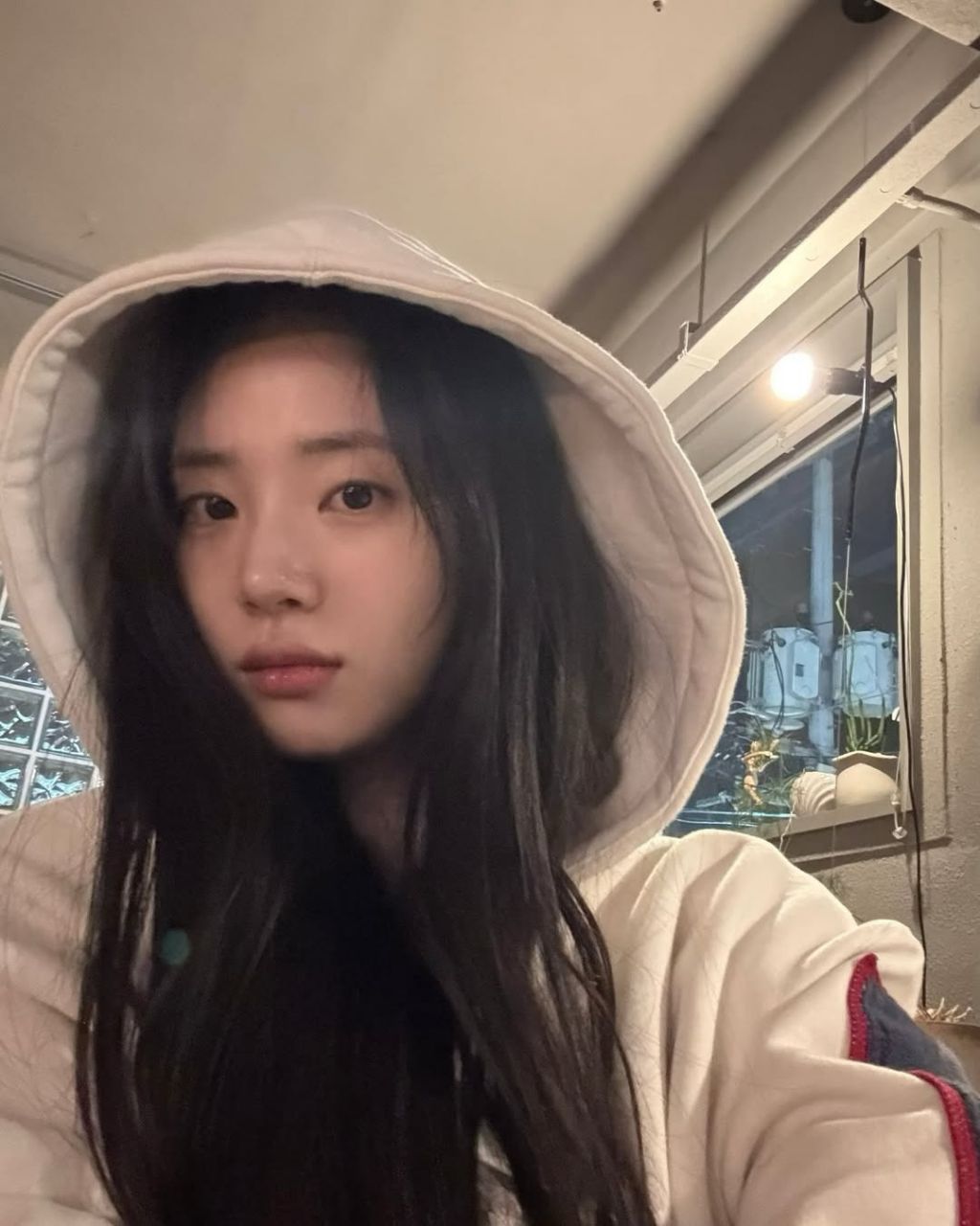 피부가-엄청-하얗다는-배우-신시아-14-이미지