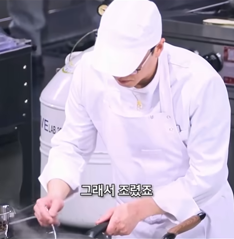 최강록-셰프가-요리를-한다는-것-ㅋㅋㅋㅋㅋㅋㅋㅋㅋㅋ-4-이미지