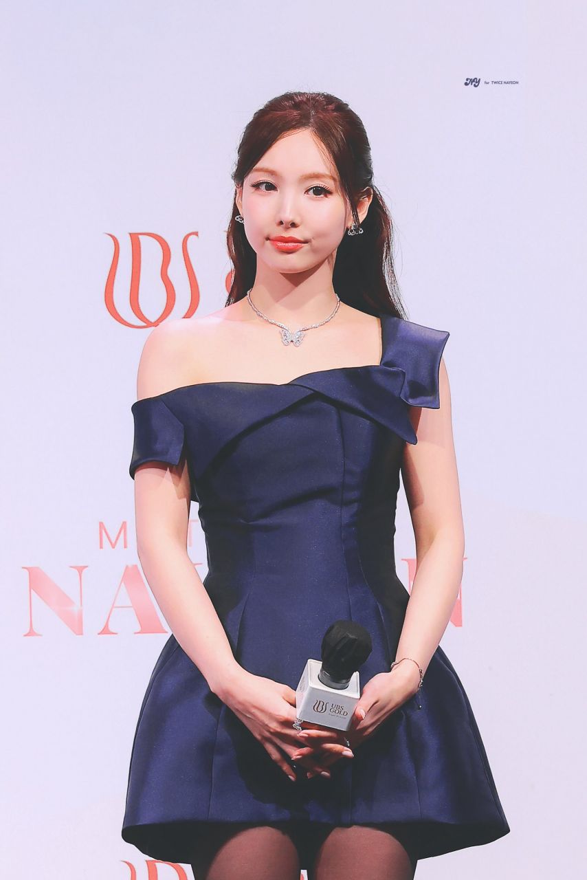 트와이스-나연.jpg-3-이미지