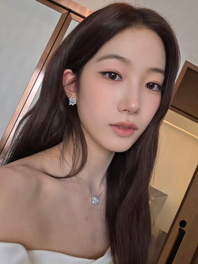 르세라핌-카즈하-7-이미지