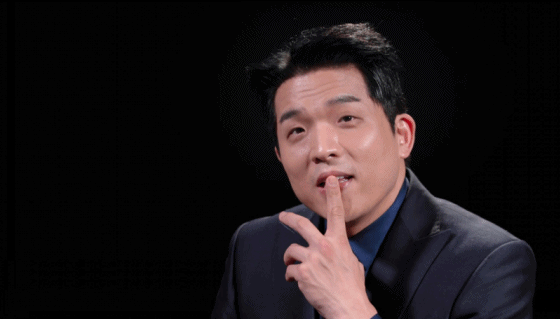 흑백ㅅㅍ)-여기서-안성재-최애는?.gif-4-이미지