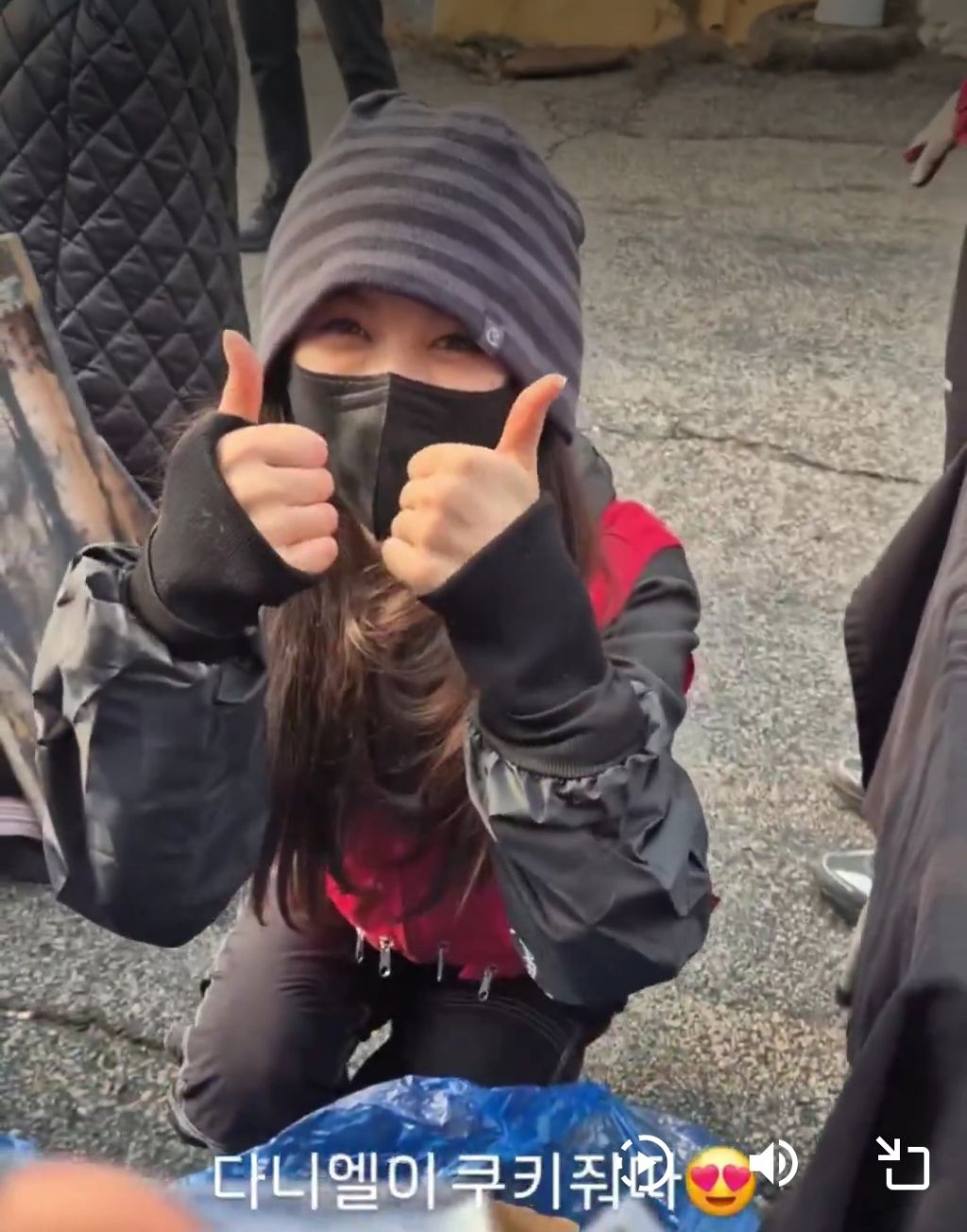 연탄봉사하면서-수제쿠키-나눠줬다는-다니엘-2-이미지