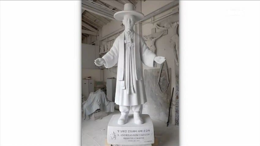 카톨릭교회-역사상-최초-성-베드로-성전에-설치된-아시아-성인의-성상-1-이미지