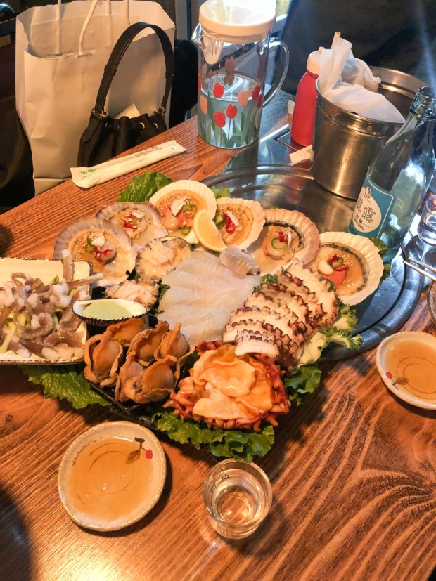 30대-이상만-입장-가능하다는-홍대-동교해물-1-이미지