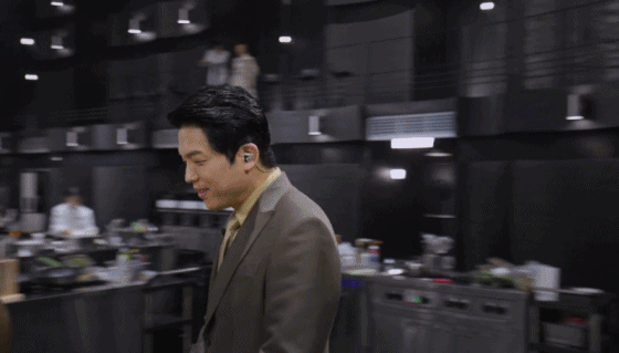 흑백ㅅㅍ)-여기서-안성재-최애는?.gif-0-이미지