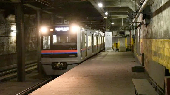 수도-한복판에-버려진-지하철역이-있다?-17-이미지